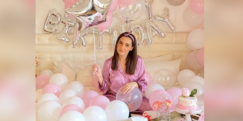 Momal Sheikh Shares A Very Special Photo On Her Birthday