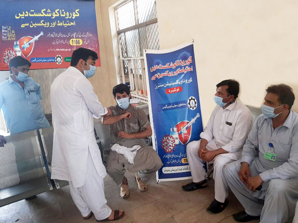 SNGPL holds Covid vaccination camps